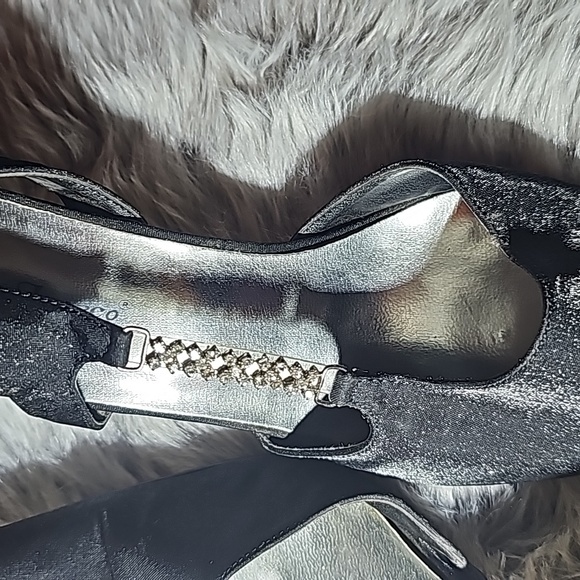 Formal Heels - Picture 4 of 11